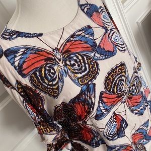 🦋World Market 🦋Butterfly Top🦋